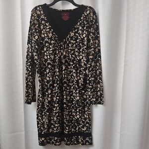 Large Liz Claiborne Black and Cream Floral Long Sleeve Dress
